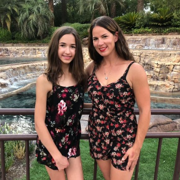 Meet your Posher, Tarah - Picture 1 of 1